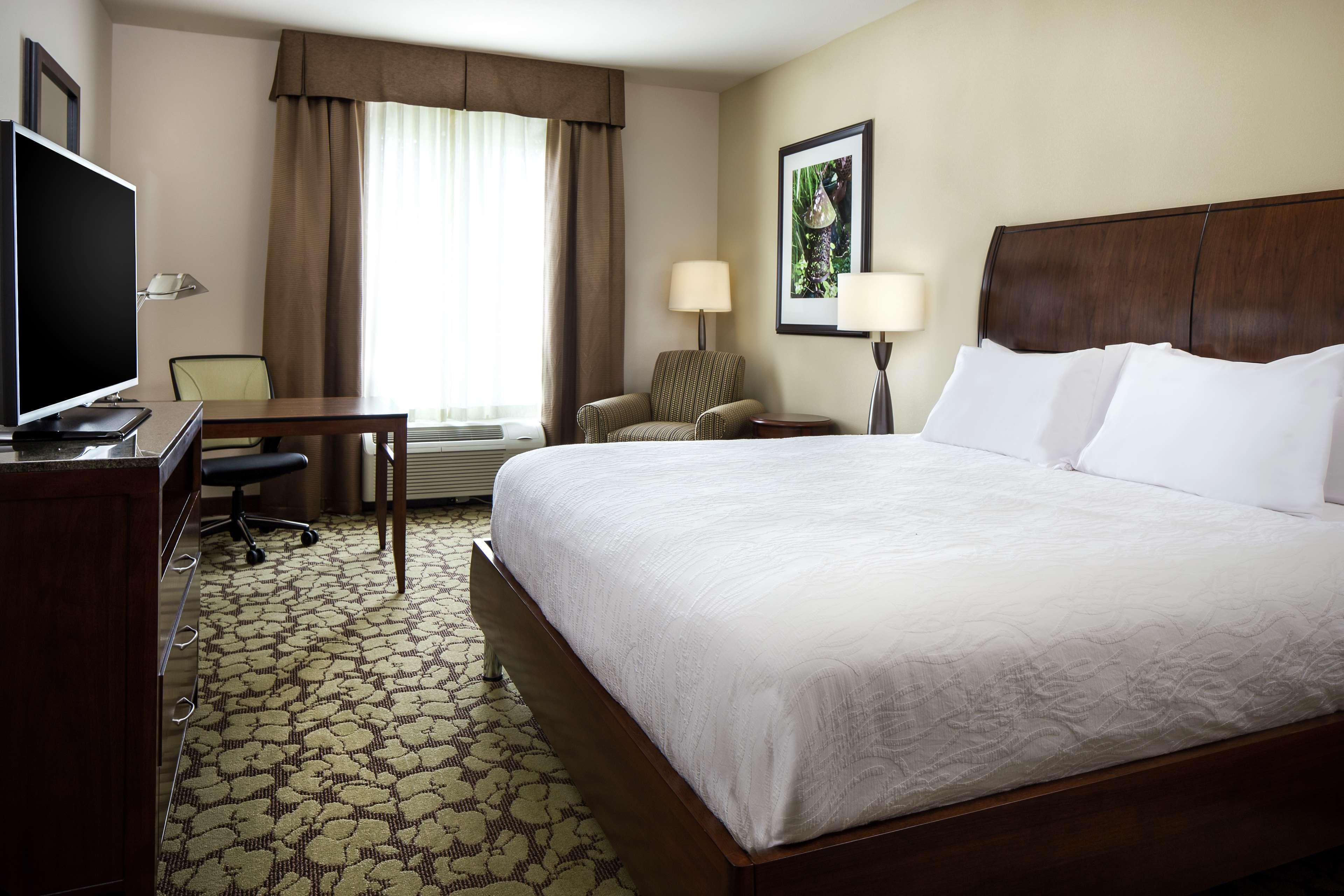 Hilton Garden Inn Bettendorf/ Quad Cities Exterior photo