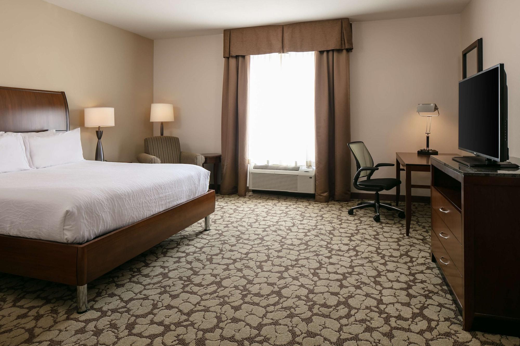 Hilton Garden Inn Bettendorf/ Quad Cities Exterior photo