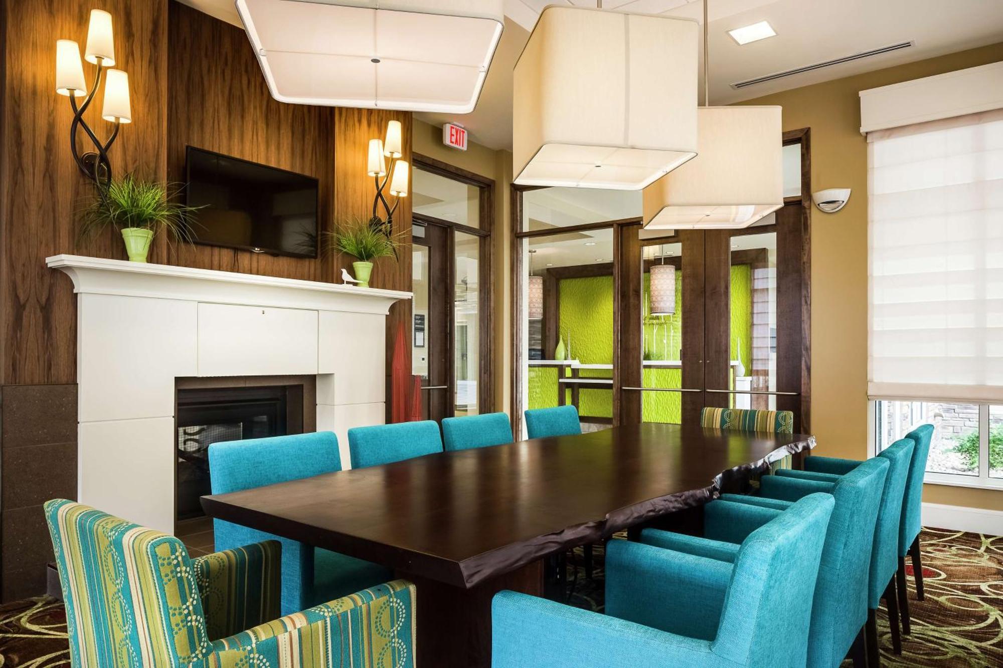 Hilton Garden Inn Bettendorf/ Quad Cities Exterior photo
