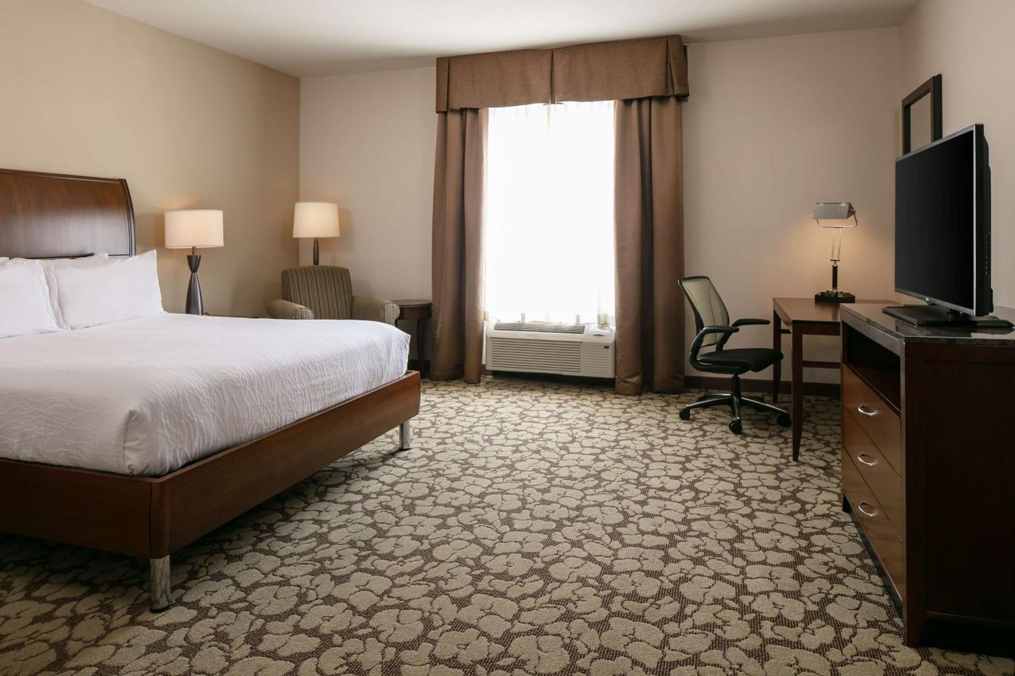 Hilton Garden Inn Bettendorf/ Quad Cities Exterior photo
