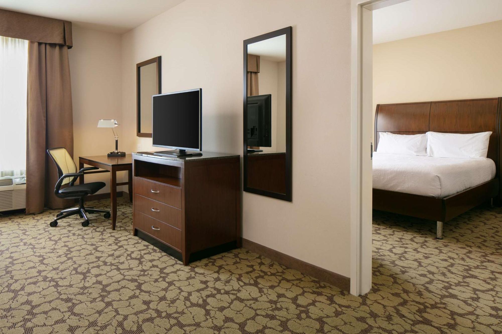 Hilton Garden Inn Bettendorf/ Quad Cities Exterior photo